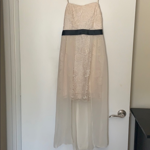 High/Low Formal dress - Picture 1 of 2